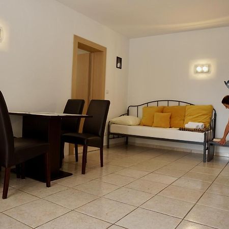 טרוגיר Apartments Victoria מראה חיצוני תמונה
