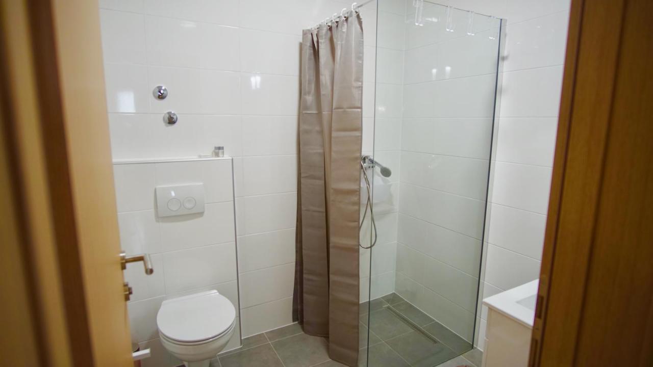 טרוגיר Apartments Victoria מראה חיצוני תמונה
