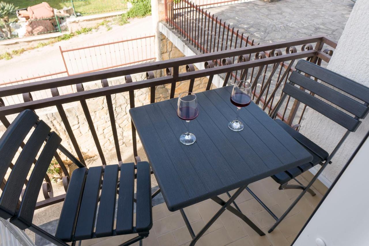 טרוגיר Apartments Victoria מראה חיצוני תמונה