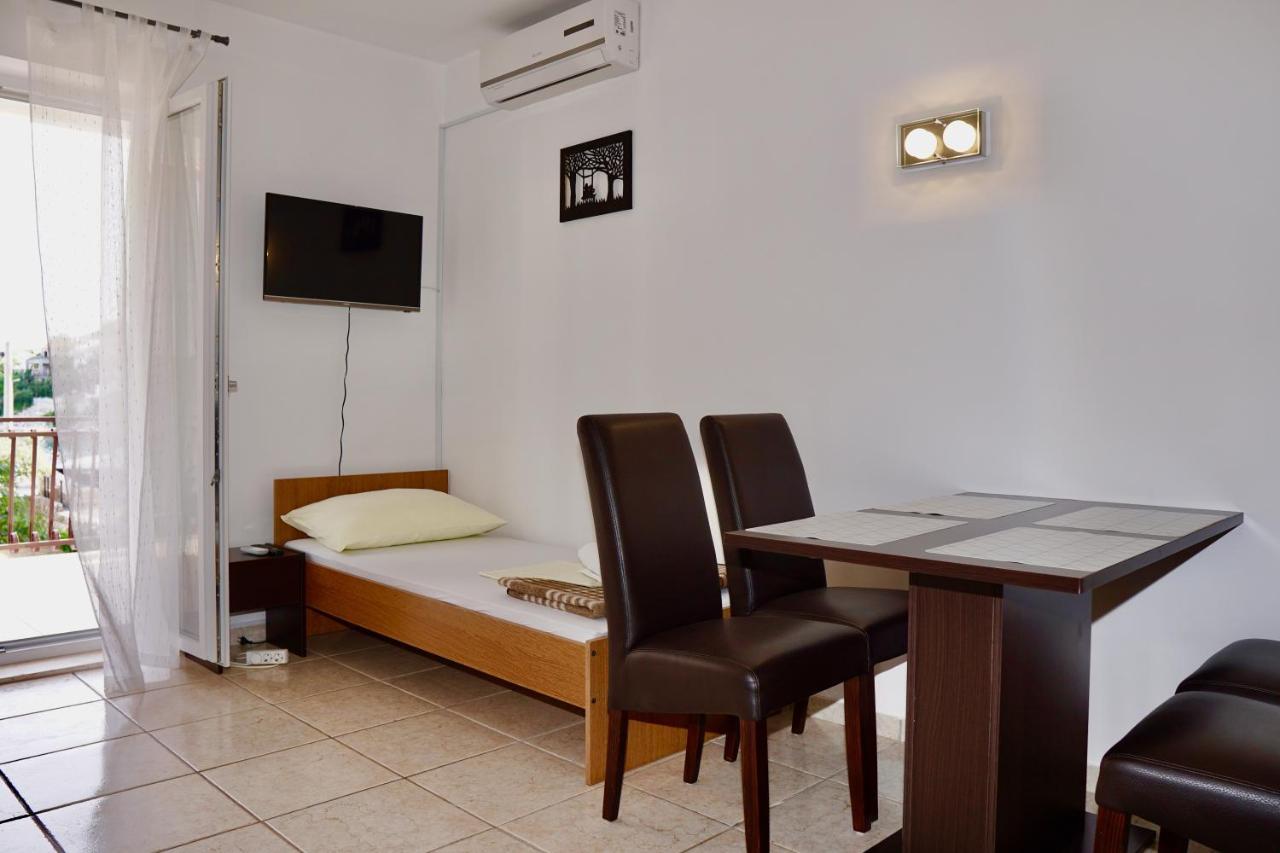 טרוגיר Apartments Victoria מראה חיצוני תמונה