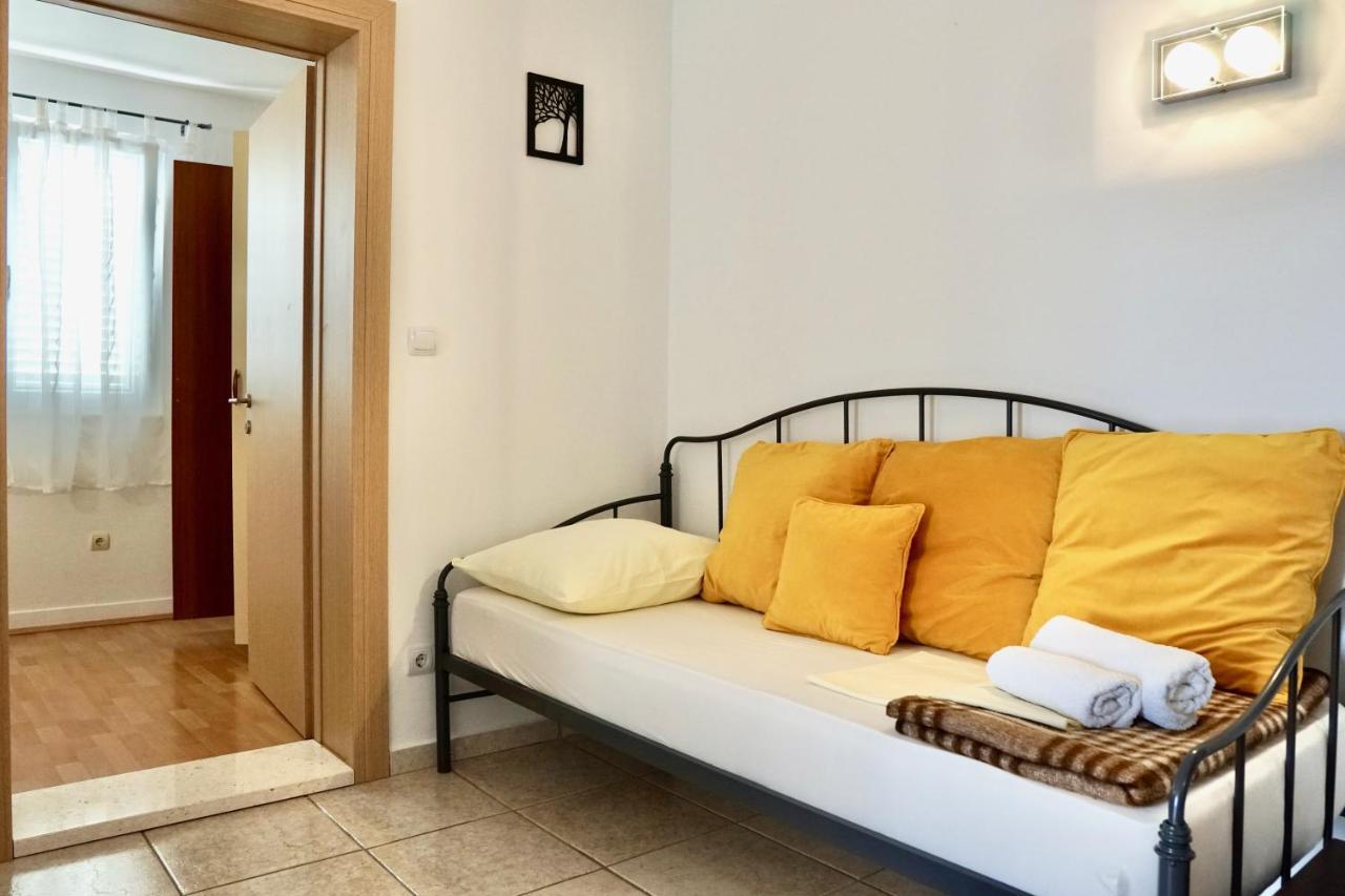 טרוגיר Apartments Victoria מראה חיצוני תמונה