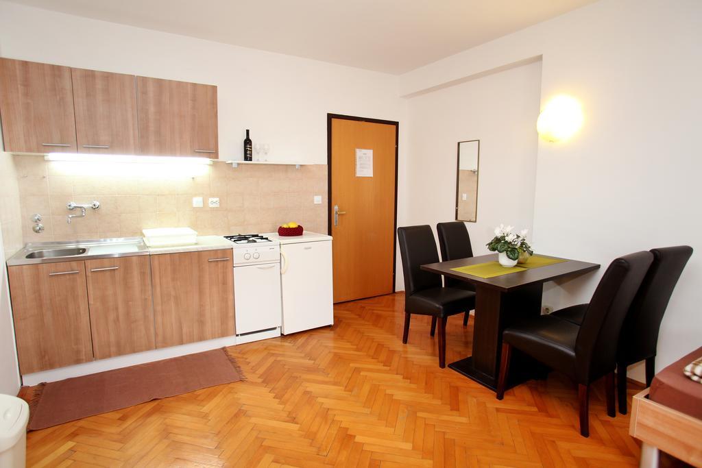 טרוגיר Apartments Victoria מראה חיצוני תמונה